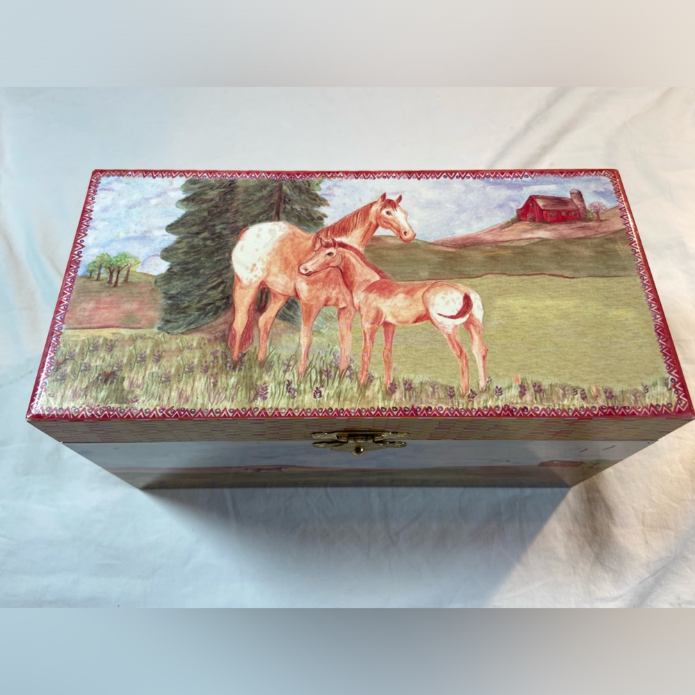 Wooden Painted Keepsake Box Horse Theme Mare and Foal Includes‎ Mirror
